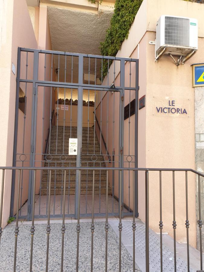 Le Victoria, Centre Ville , Plage Et Parking Gratuit Sainte-Maxime Eksteriør bilde
